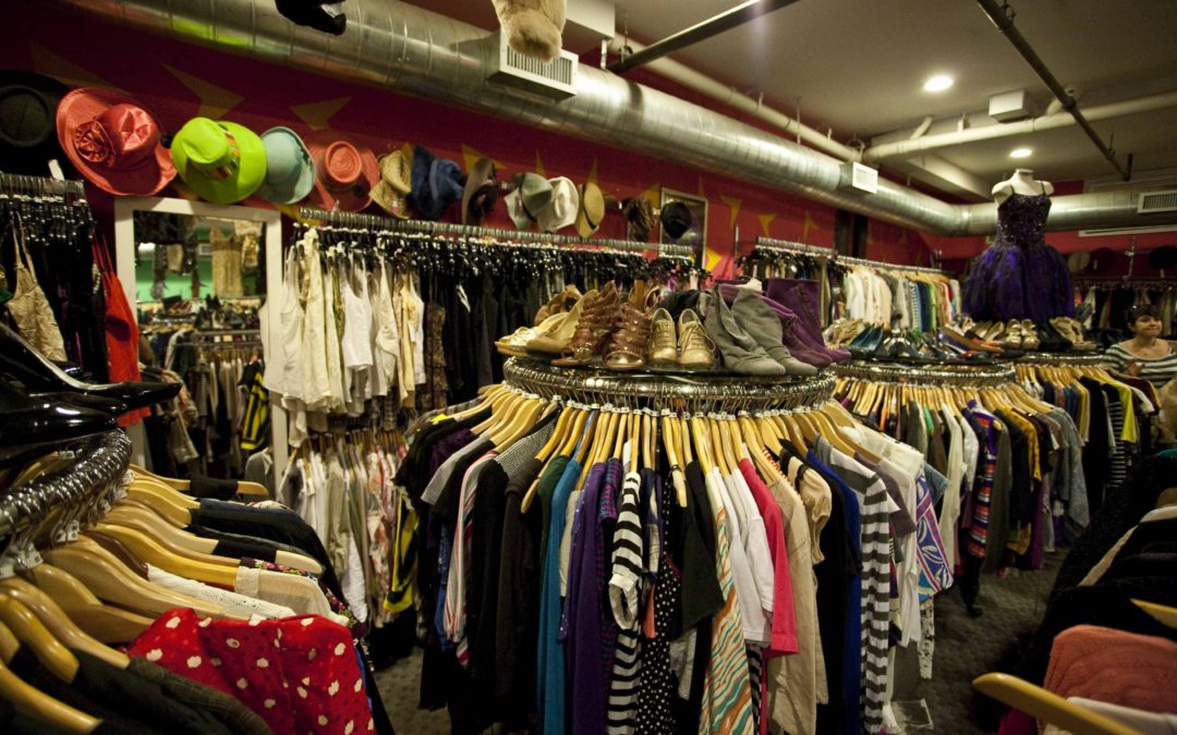 How to Avoid Bed Bugs at Thrift Shops